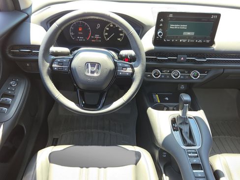 Used 2024 Honda HR-V EX-L image 12