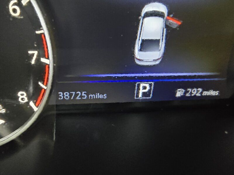 Used 2017 Nissan Maxima 3.5 SV FWD image 28