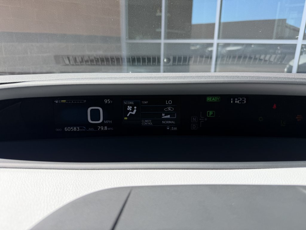Used 2020 Toyota Prius Prime XLE FWD image 20
