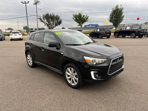 Used 2015 Mitsubishi Outlander Sport SE AWD/4WD image 8