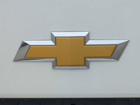 New 2024 Chevrolet Low Cab Forward 5500XG RWD image 8
