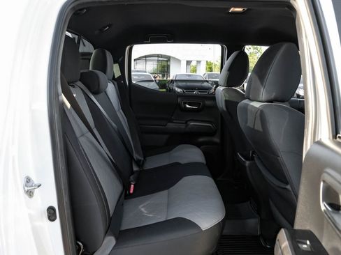 Used 2023 Toyota Tacoma TRD Off-Road image 37