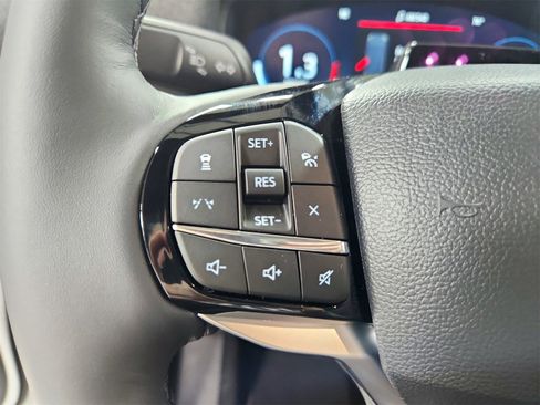 New 2026 Ford Explorer Platinum image 24