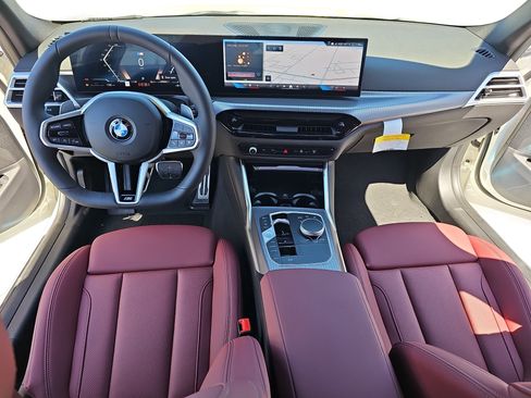 New 2026 BMW 330i Sedan w/ M Sport Package image 9