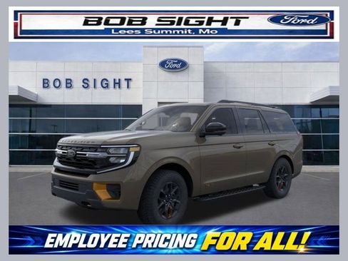 New 2026 Ford Expedition Tremor AWD/4WD image 1