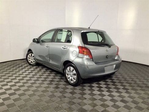 Used 2009 Toyota Yaris image 8