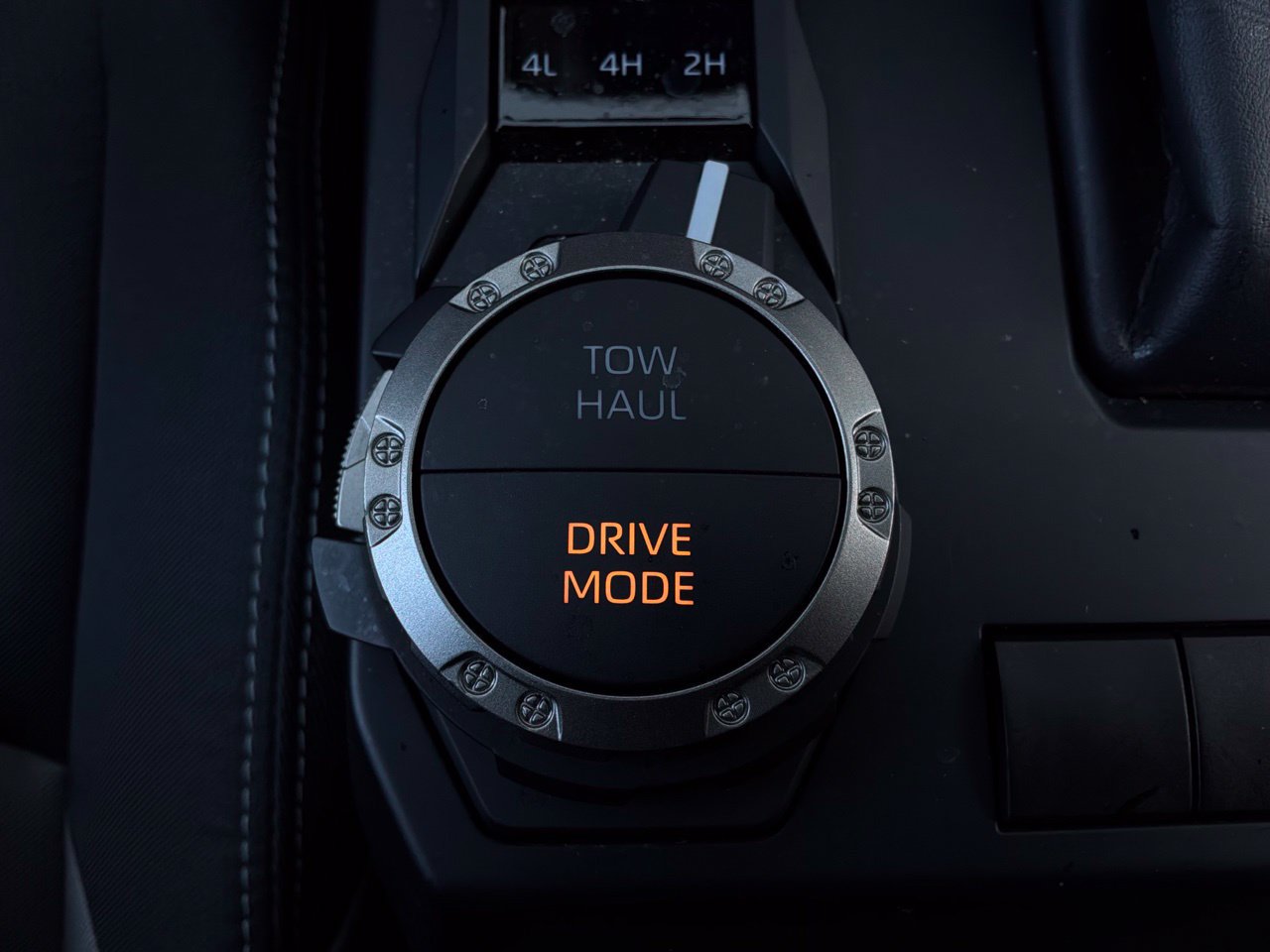 Used 2025 Toyota Tacoma TRD Sport w/ TRD Sport Upgrade Package AWD/4WD image 40