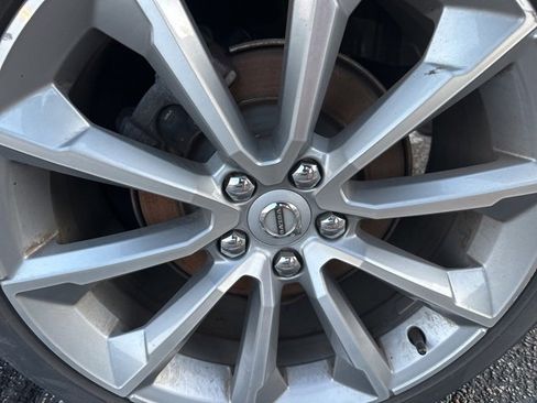 Certified 2021 Volvo S60 T5 Momentum w/ Premium Package image 6