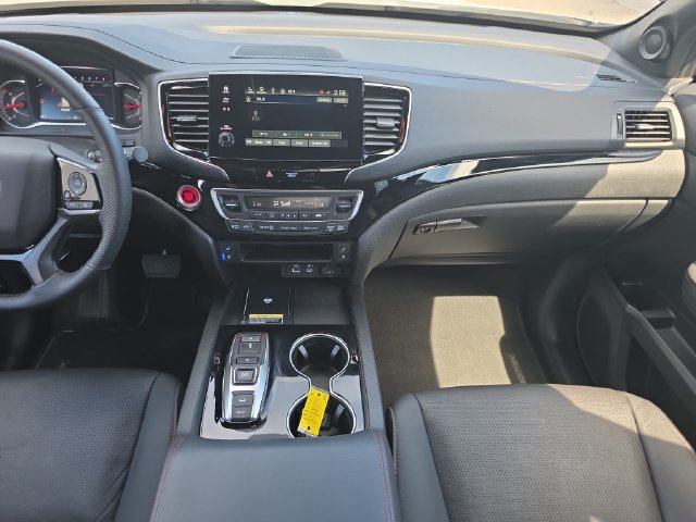 Used 2024 Honda Passport Black Edition image 15