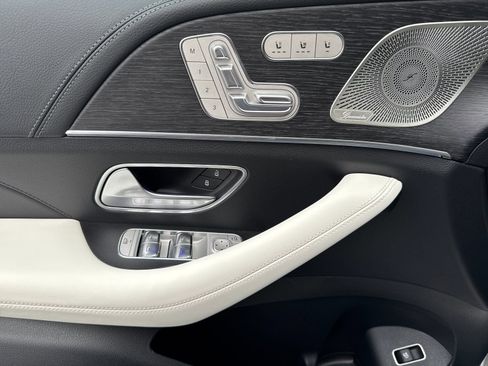 New 2026 Mercedes-Benz GLE 450 4MATIC Coupe image 11