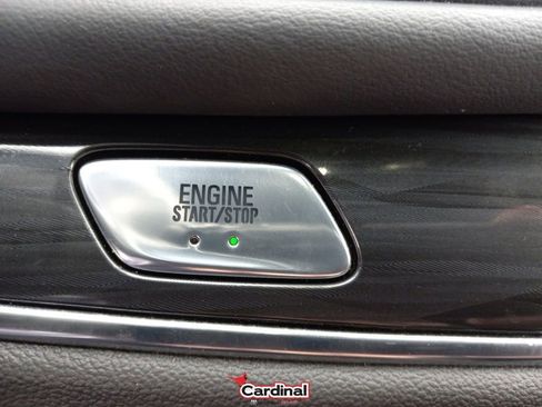 Used 2024 Buick Enclave Premium image 34