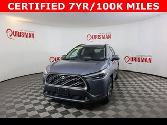 Used 2022 Toyota Corolla Cross XLE video 1