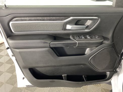 Used 2022 RAM 1500 Big Horn AWD/4WD image 14