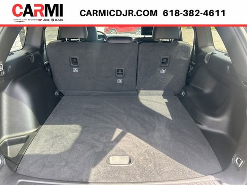 New 2026 Jeep Grand Cherokee Altitude AWD/4WD image 33