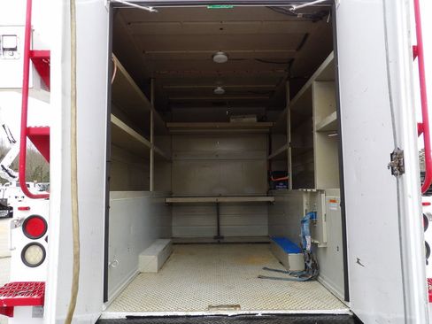 Used 2015 Ford F550 2WD Regular Cab Super Duty w/ Power Equipment Group image 48