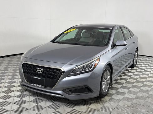Used 2016 Hyundai Sonata SE FWD image 8
