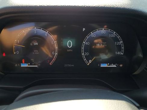 Certified 2024 Jeep Grand Cherokee Altitude image 14