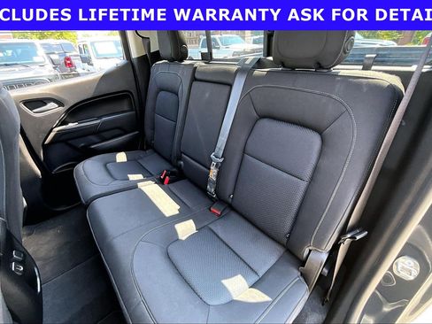 Used 2019 Chevrolet Colorado LT w/ LT Convenience Package RWD image 21