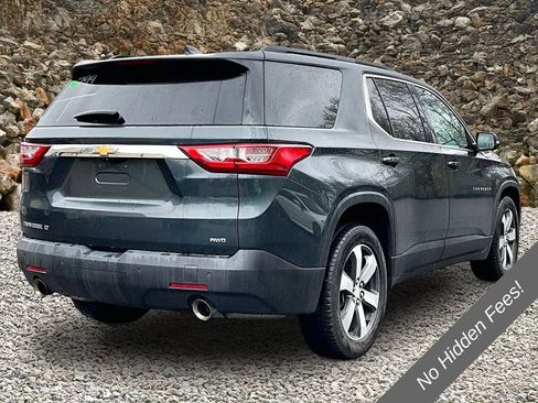 Used 2019 Chevrolet Traverse LT w/ LT Premium Package AWD/4WD image 2