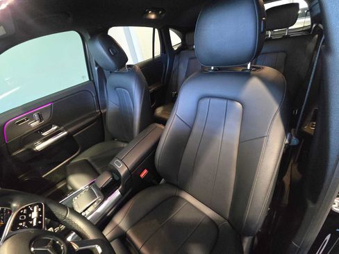 Used 2021 Mercedes-Benz GLA 250 4MATIC image 5
