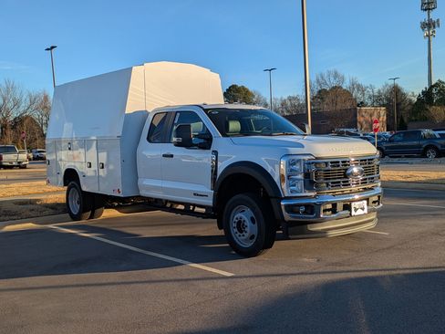 New 2026 Ford F550 4x4 Supercab Super Duty image 2