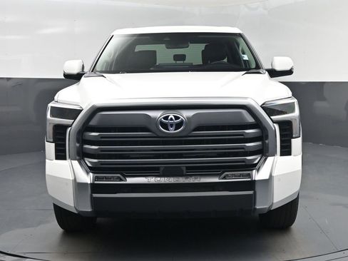 Used 2024 Toyota Tundra Limited w/ Power Package RWD image 6