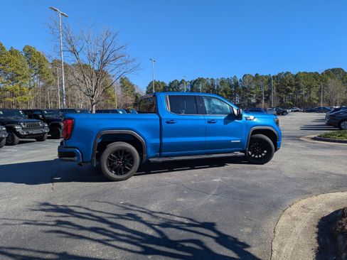 Used 2023 GMC Sierra 1500 Elevation image 4