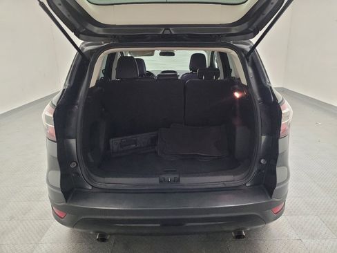 Used 2018 Ford Escape SE w/ SE Sport Appearance Package FWD image 29