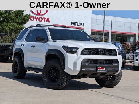 Used 2025 Toyota 4Runner TRD Off-Road Premium AWD/4WD image 2