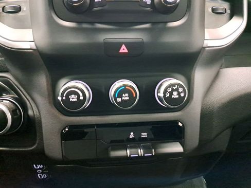 Used 2022 RAM 1500 Big Horn AWD/4WD image 26