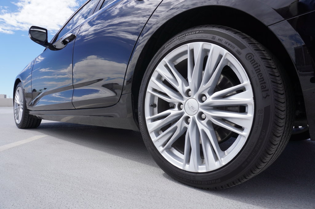 Used 2026 Cadillac CT4 Premium Luxury RWD image 6