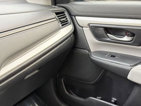 Used 2019 Honda CR-V LX image 27