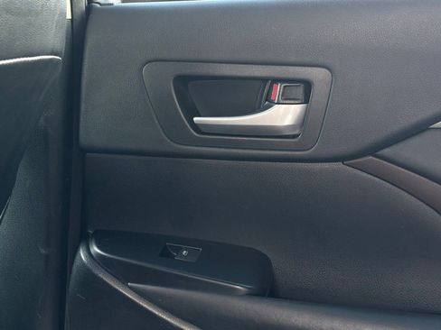 Used 2015 Toyota Highlander XLE image 41