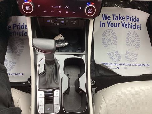 Certified 2025 Hyundai Tucson SEL image 30