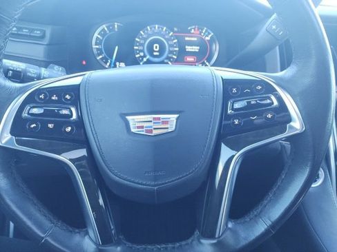 Used 2020 Cadillac Escalade Platinum image 30