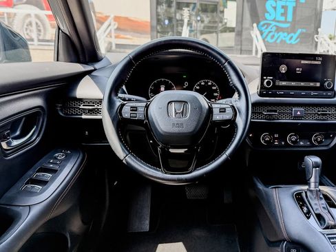 Used 2025 Honda HR-V Sport image 13