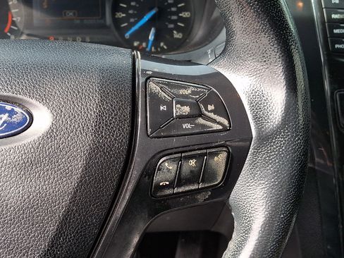 Used 2019 Ford Explorer XLT AWD/4WD image 23