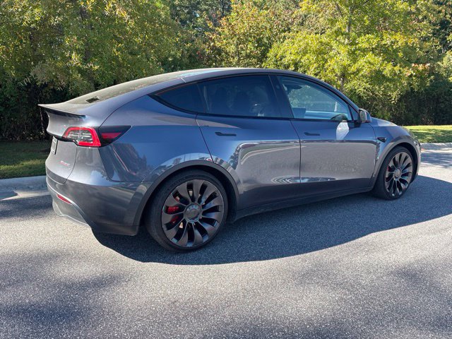 Used 2023 Tesla Model Y Performance AWD/4WD image 2