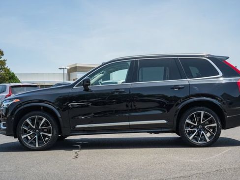 Certified 2024 Volvo XC90 B6 Plus w/ Protection Package Premier AWD/4WD image 4