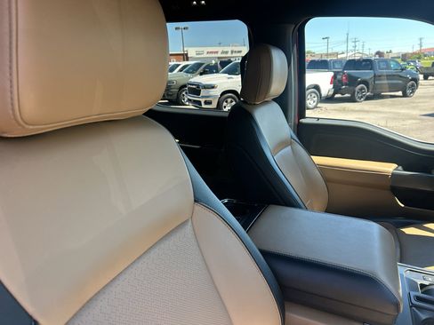 Used 2022 Ford F150 Lariat w/ Equipment Group 502A High AWD/4WD image 13