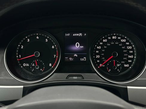 Used 2021 Volkswagen Atlas SE image 32