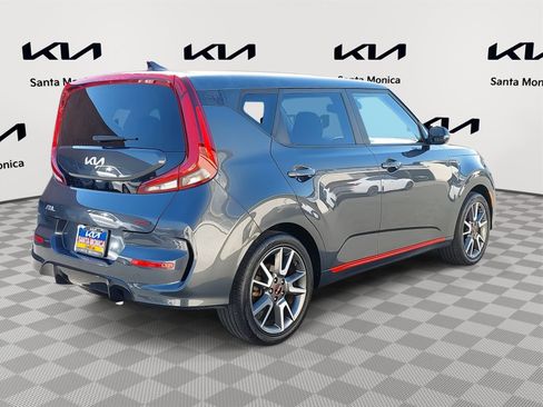 Certified 2022 Kia Soul GT-Line image 5