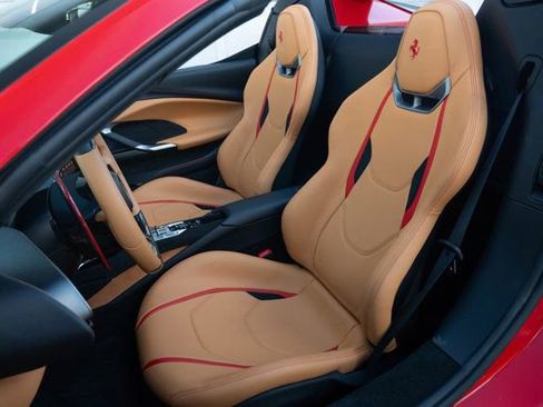 Used 2024 Ferrari 296 GTS image 32