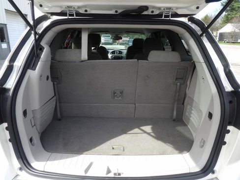 Used 2014 Buick Enclave Convenience image 6