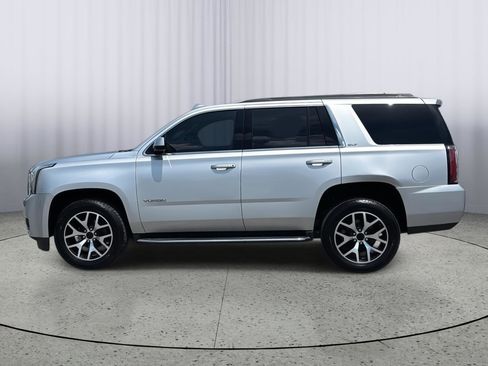 Used 2019 GMC Yukon SLT AWD/4WD image 2