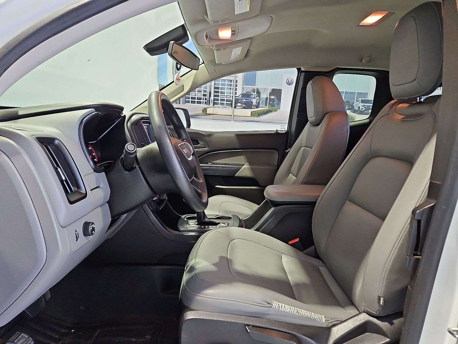 Used 2016 GMC Canyon W/T w/ Convenience Package RWD image 16