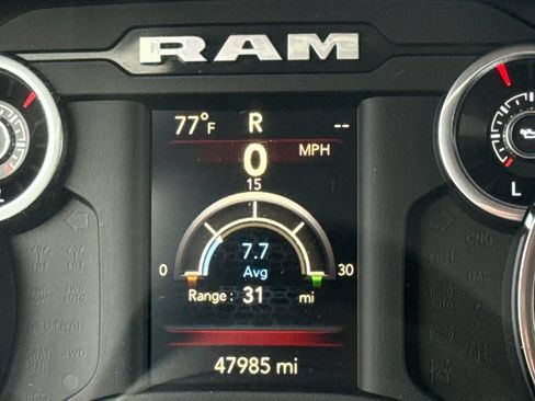 Used 2020 RAM 1500 Big Horn AWD/4WD image 30