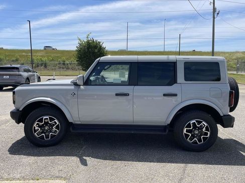 New 2026 Ford Bronco Outer Banks AWD/4WD image 6