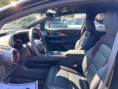 New 2025 Chevrolet Equinox EV RS w/ Convenience Package II image 9