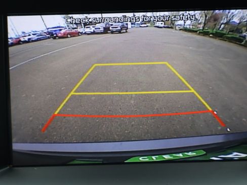 Used 2019 Kia Sorento LX image 16